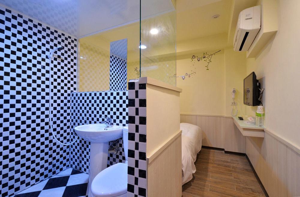Galaxy Mini Inn Tajpej Kültér fotó