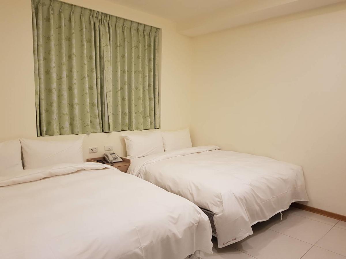 Galaxy Mini Inn Tajpej Kültér fotó