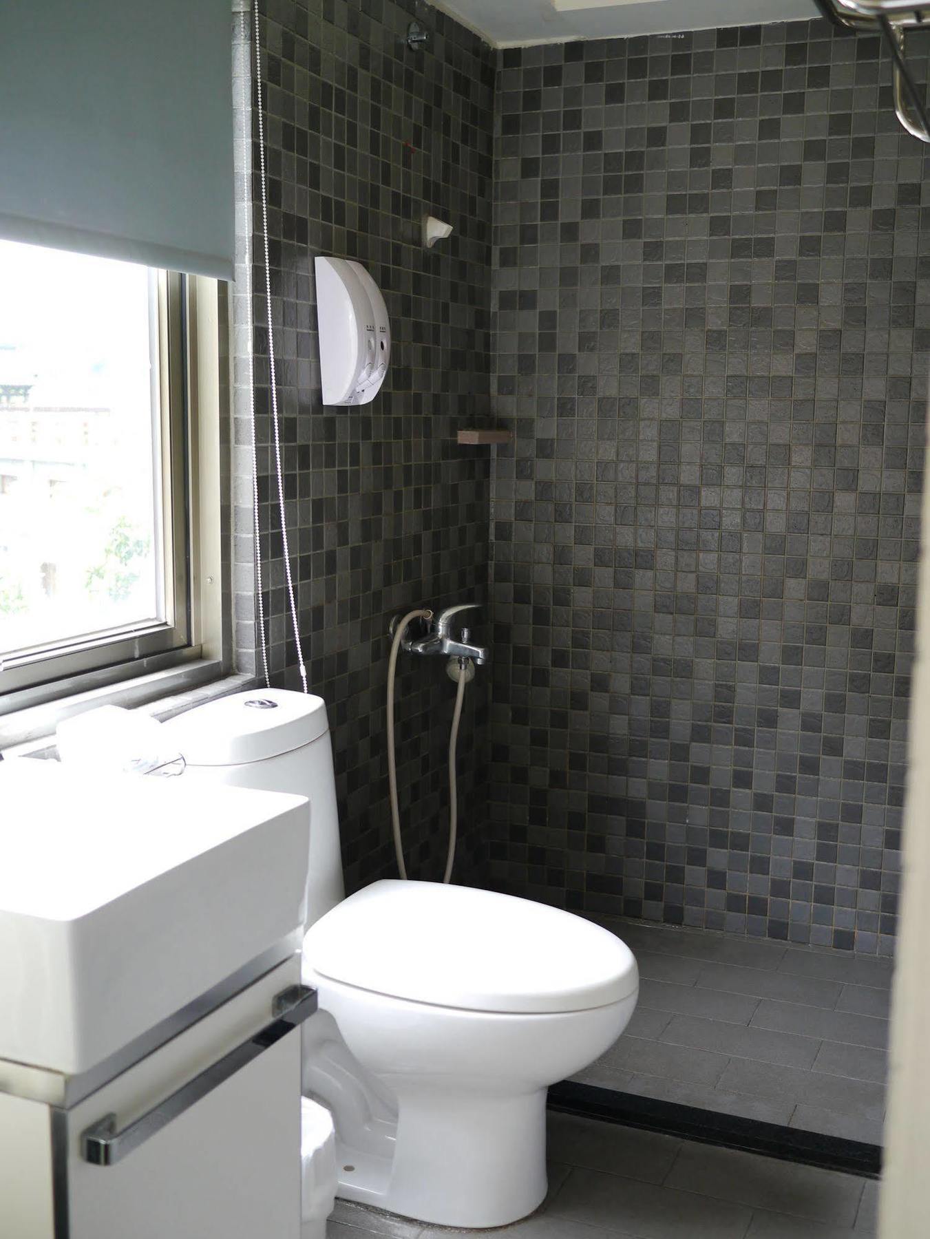 Galaxy Mini Inn Tajpej Kültér fotó