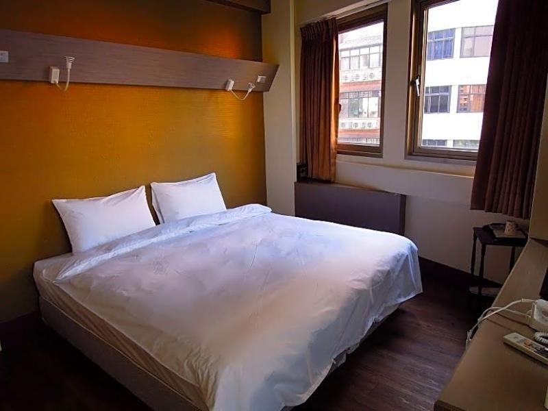 Galaxy Mini Inn Tajpej Kültér fotó